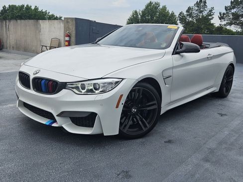 Used 2017 BMW M4 Convertible RWD image 1