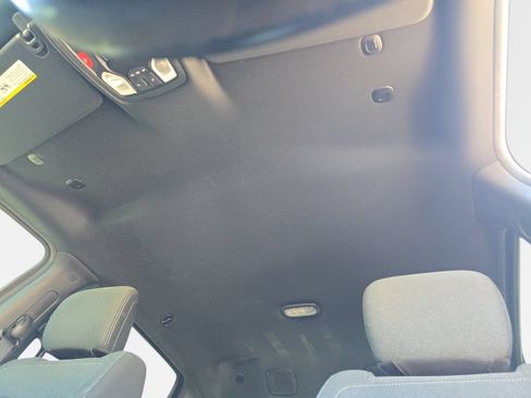 Used 2019 RAM 1500 Big Horn RWD image 33