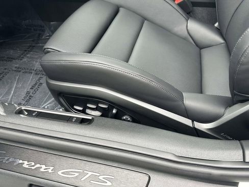 New 2026 Porsche 911 GTS image 18