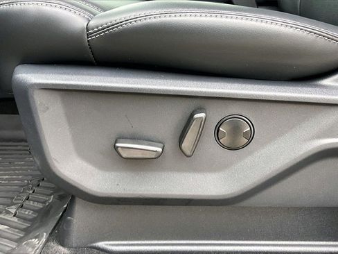 New 2026 Ford Expedition Max Platinum w/ Driver's Package image 19