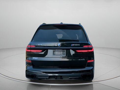 Used 2025 BMW X7 M60i AWD/4WD image 24