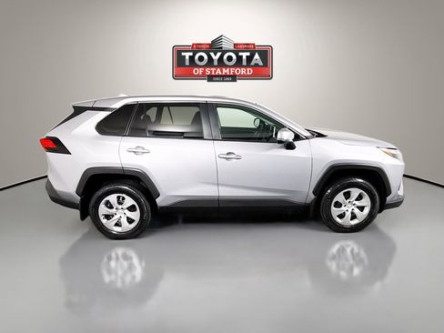 Used 2023 Toyota RAV4 LE image 8