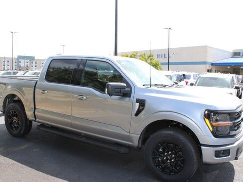 New 2026 Ford F150 XLT w/ Equipment Group 302A MID AWD/4WD image 17