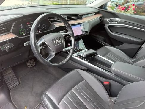 Used 2019 Audi e-tron Premium Plus AWD/4WD image 6