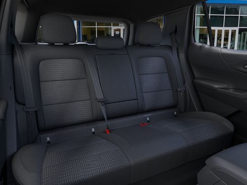 New 2026 Chevrolet Equinox LT w/ Safety and Technology Package FWD image 19