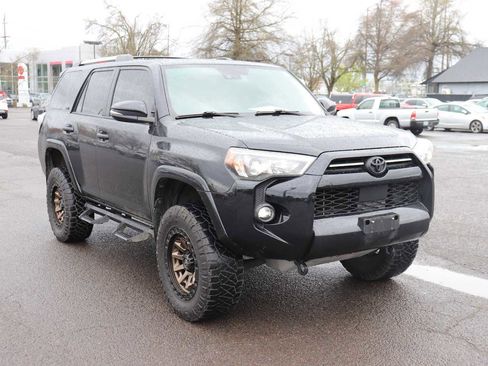 Used 2021 Toyota 4Runner SR5 Premium w/ Moonroof Package image 3