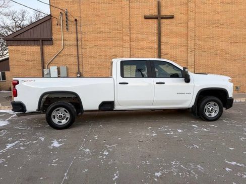 Used 2021 Chevrolet Silverado 2500 W/T w/ WT Fleet Convenience Package image 3