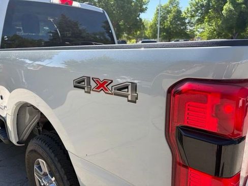 Used 2025 Ford F250 Lariat AWD/4WD image 14