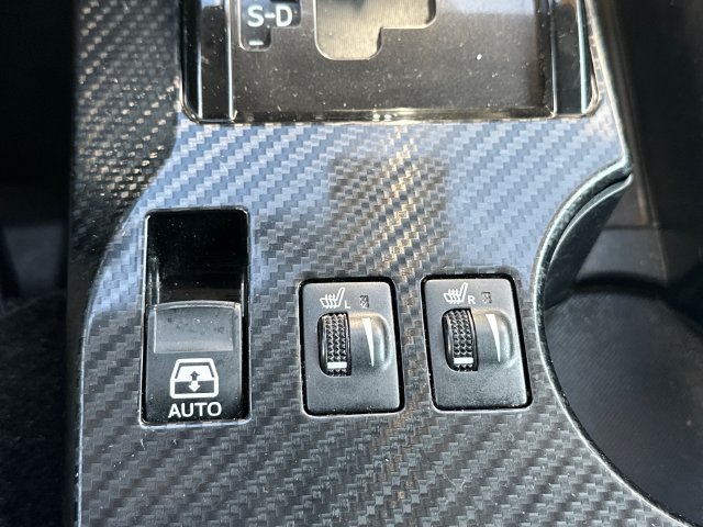 Used 2023 Toyota 4Runner TRD Off-Road Premium w/ Moonroof Package AWD/4WD image 29
