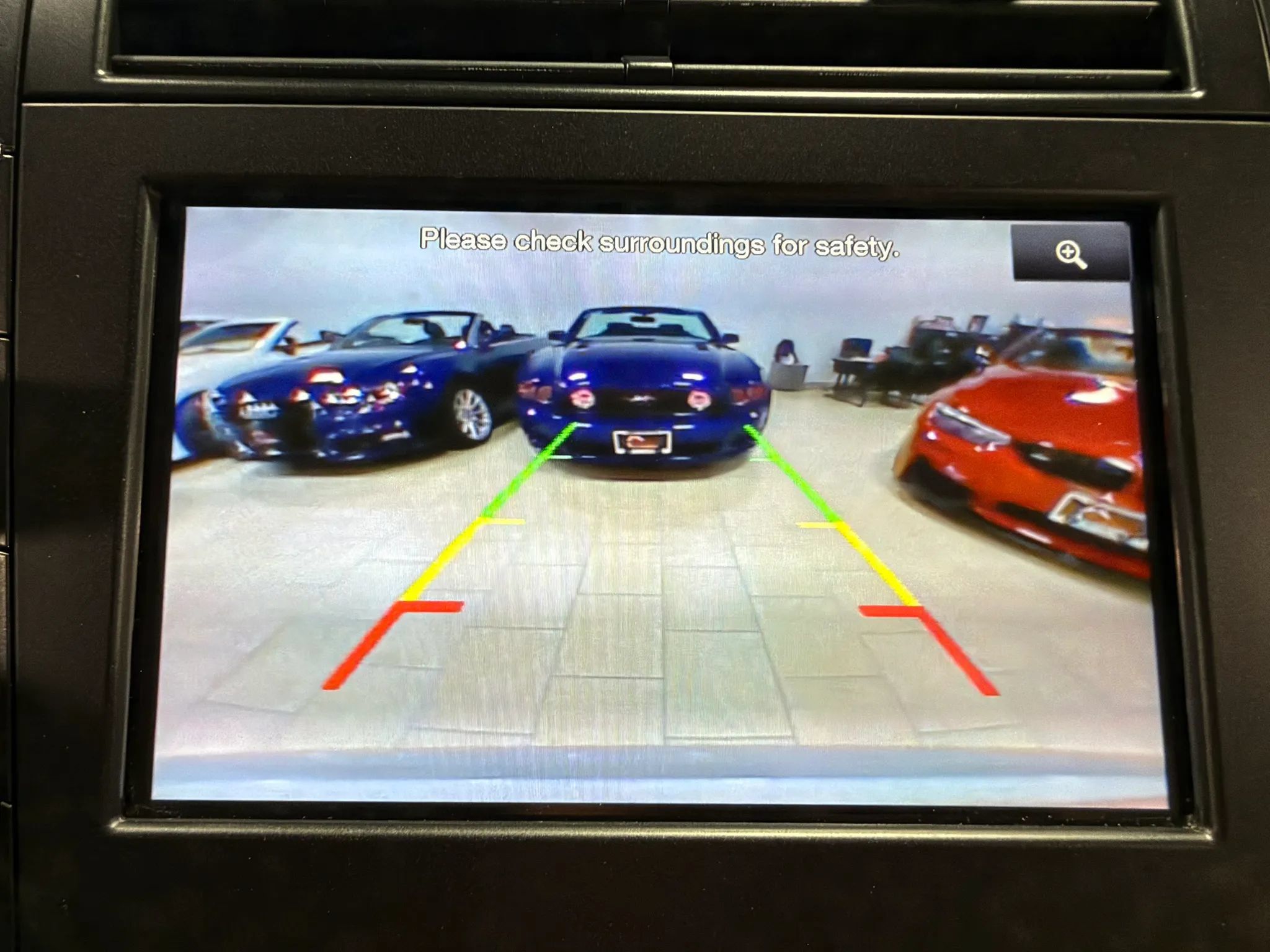 Used 2013 Lincoln MKZ FWD image 19