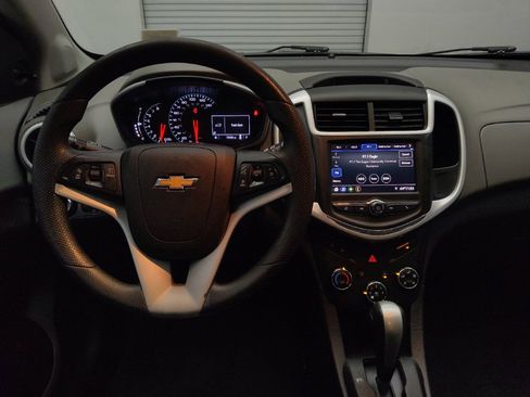 Used 2020 Chevrolet Sonic LT FWD image 22