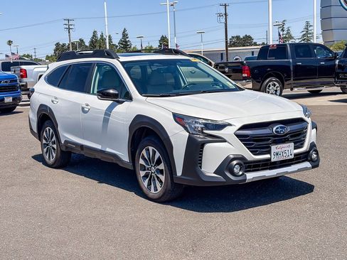 Used 2024 Subaru Outback Limited AWD/4WD image 5