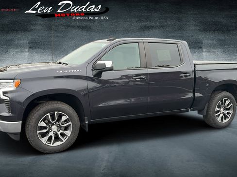 Certified 2022 Chevrolet Silverado 1500 LT image 2