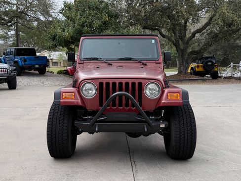 Used 2000 Jeep Wrangler Sport image 2