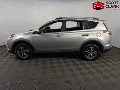 Used 2018 Toyota RAV4 XLE w/ Plus Extra Value Package FWD image 3