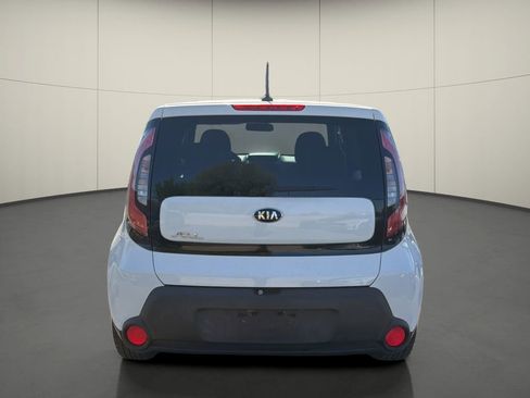 Used 2016 Kia Soul image 6
