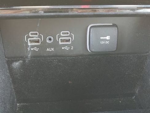 Certified 2021 Jeep Grand Cherokee L Limited AWD/4WD image 34