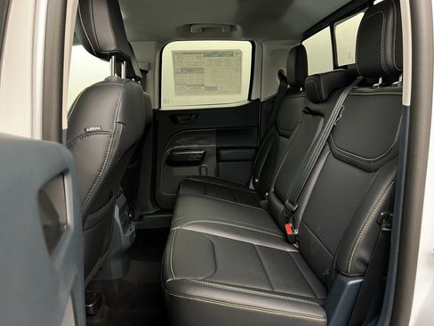 New 2025 Ford Maverick Lobo image 29