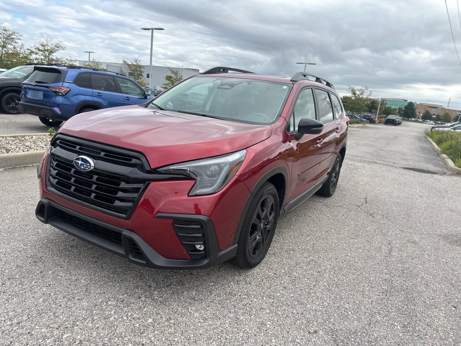 Used 2023 Subaru Ascent Onyx Edition AWD/4WD image 7
