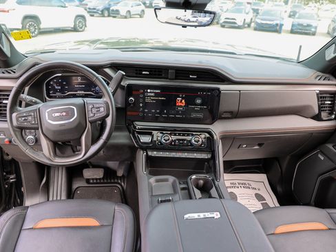 Used 2024 GMC Sierra 2500 AT4 w/ AT4 Premium Plus Package AWD/4WD image 53