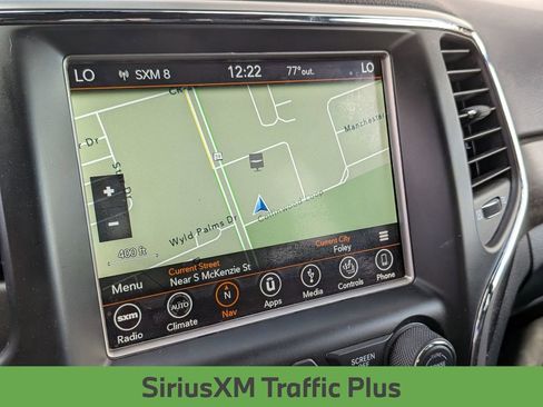 Used 2018 Jeep Grand Cherokee Laredo RWD image 27