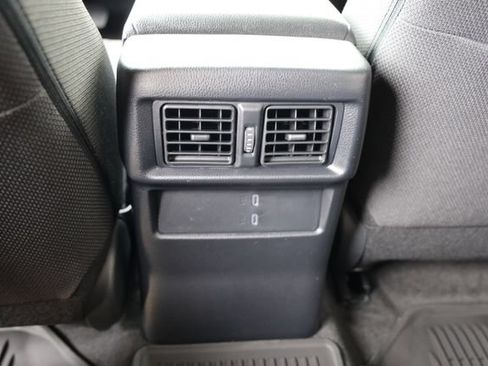 New 2026 Toyota 4Runner SR5 AWD/4WD image 25
