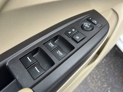 Used 2016 Acura RDX AWD w/ Technology Package image 28