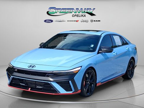 Used 2025 Hyundai Elantra N FWD image 3