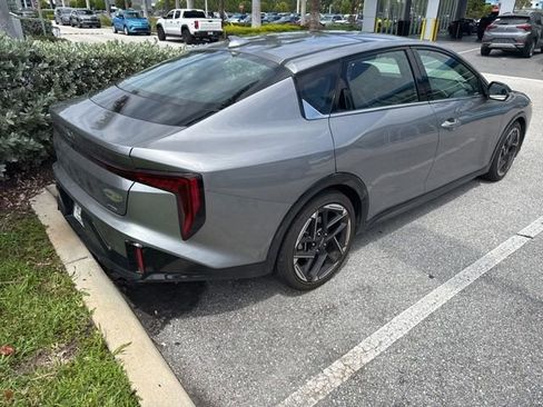 Used 2025 Kia K4 GT-Line w/ GT-Line Sunroof Package image 4