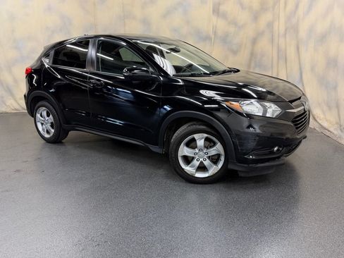 Used 2016 Honda HR-V EX image 6