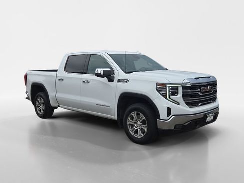 Used 2024 GMC Sierra 1500 SLT AWD/4WD image 8