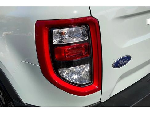 Used 2024 Ford Bronco Sport Outer Banks w/ Tech Package image 30