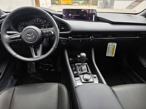 New 2026 MAZDA MAZDA3 Hatchback w/Premium Plus Pkg AWD/4WD image 10