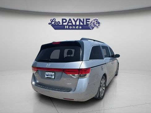 Used 2016 Honda Odyssey Touring Elite image 8