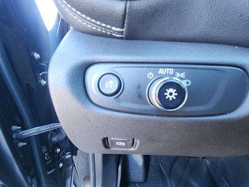 Used 2023 Chevrolet Blazer LT w/ Convenience Package image 20