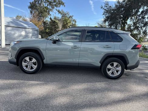 Used 2022 Toyota RAV4 XLE image 3