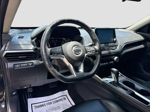 Used 2019 Nissan Altima 2.5 SR FWD image 10