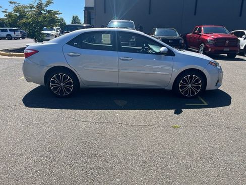 Used 2014 Toyota Corolla S FWD image 8