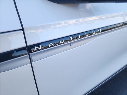 New 2026 Lincoln Nautilus Premier w/ Equipment Group 102A image 10