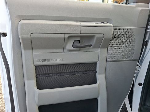 New 2026 Ford E-350 and Econoline 350 Super Duty w/ Power Equipment Group image 10