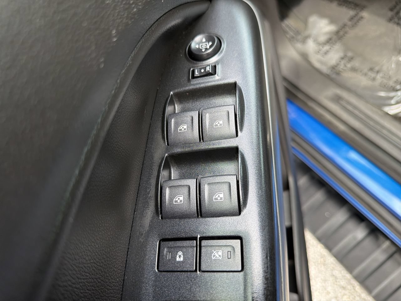 Used 2018 Chevrolet Colorado LT RWD image 16