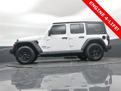 Used 2020 Jeep Wrangler Unlimited Sport S image 41
