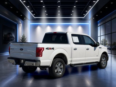 Used 2016 Ford F150 Lariat w/ Equipment Group 502A Luxury AWD/4WD image 4