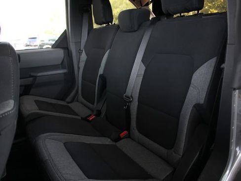 Used 2022 Ford Bronco Big Bend image 33