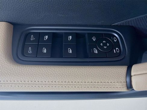 New 2026 Porsche Cayenne image 8