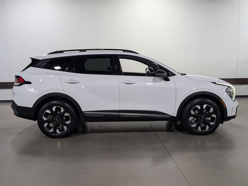 Used 2023 Kia Sportage X-Line w/ X-Line Premium Package AWD/4WD image 2