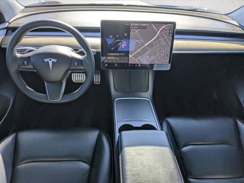 Used 2021 Tesla Model 3 Performance image 18