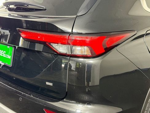 Used 2024 Mitsubishi Outlander SE FWD image 34