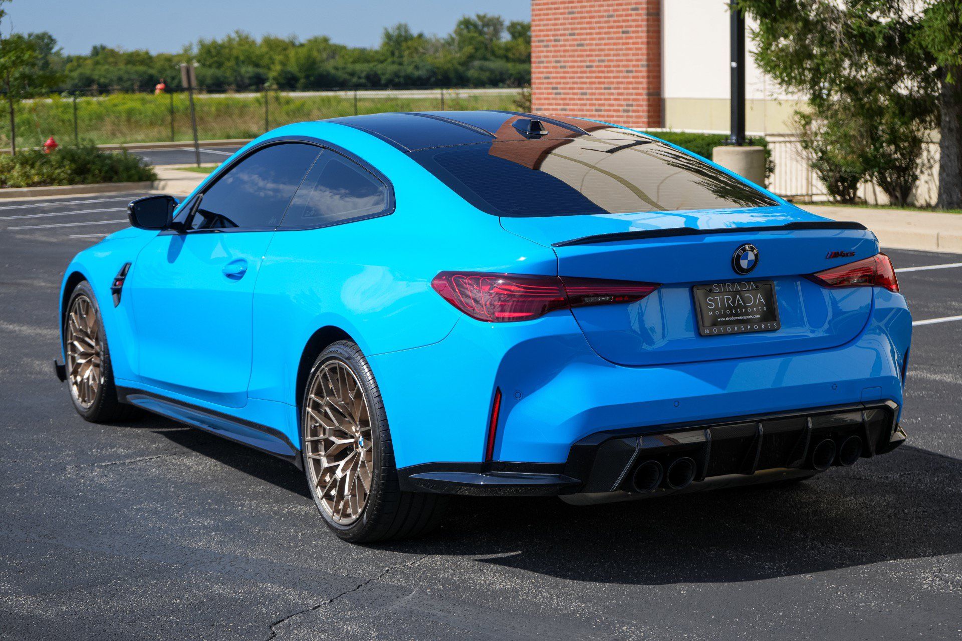 Used 2025 BMW M4 CS AWD/4WD image 9