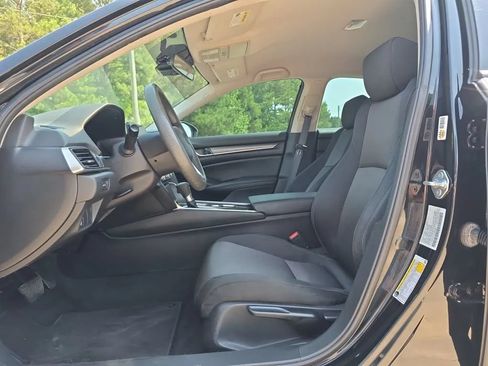Used 2021 Honda Accord LX image 13